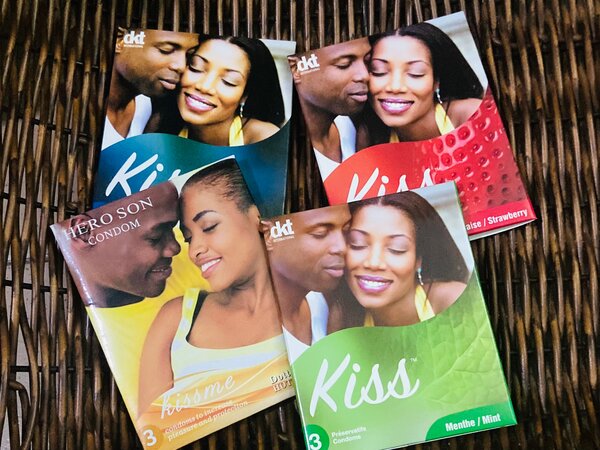 12 préservatifs (4 paquets)