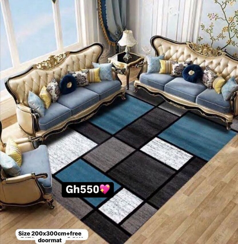 Luxurious and soft patterned carpet