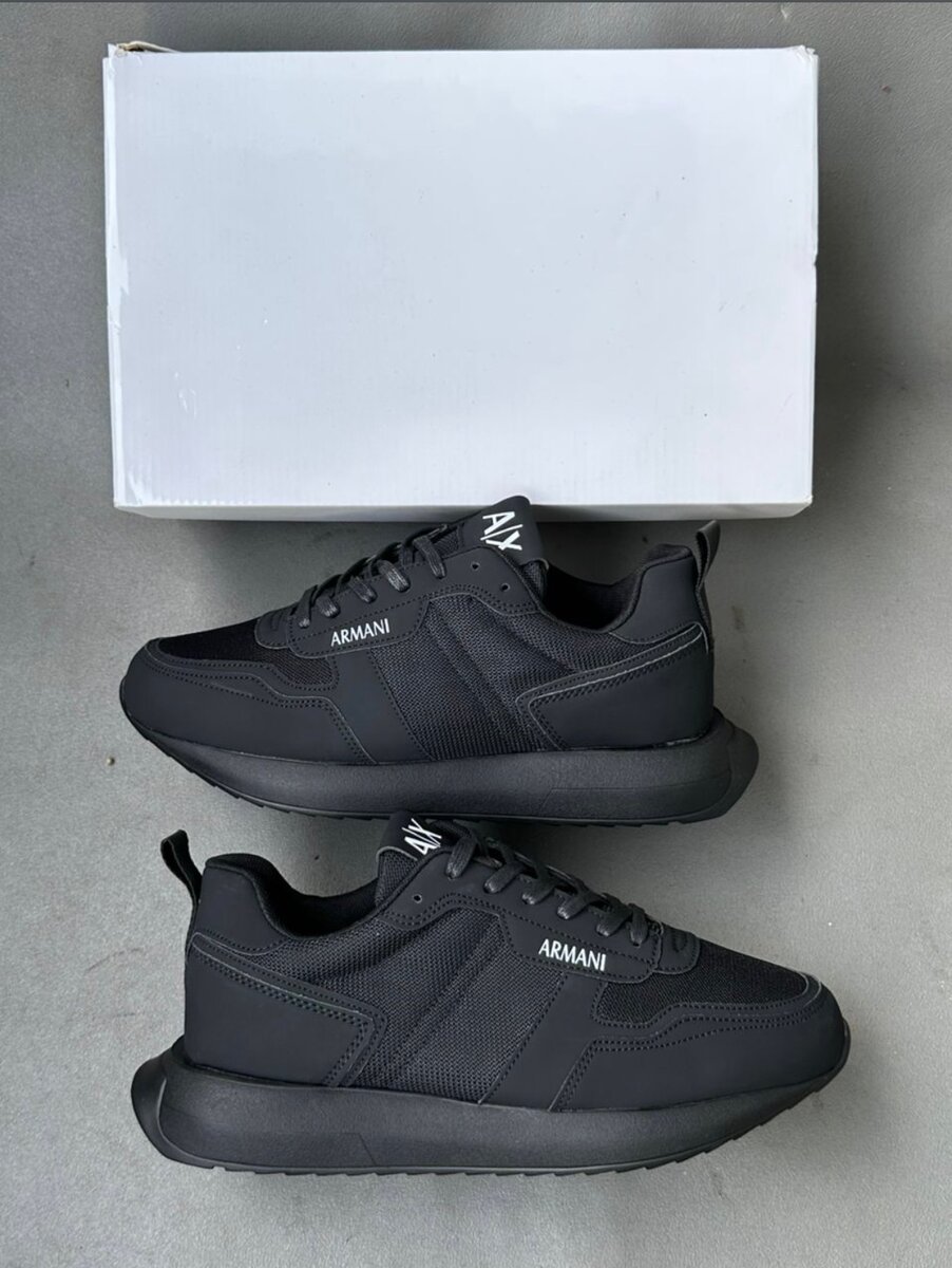 Baskets Armani Noires Homme