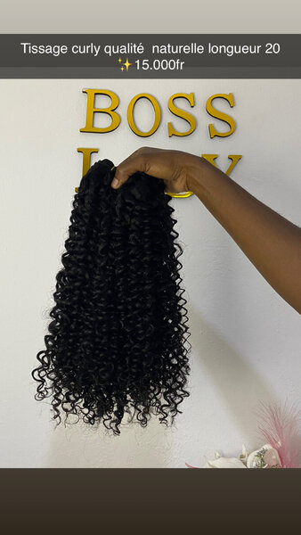 Cheveux bouclés naturels 20"