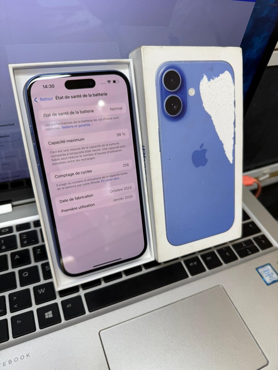 iPhone 16 simple bleu neuf
