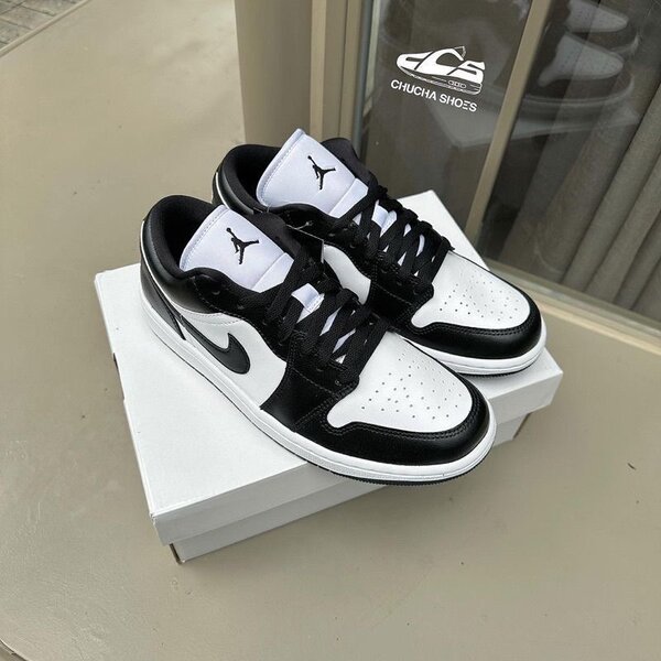 Baskets Air Jordan Noir Blanc