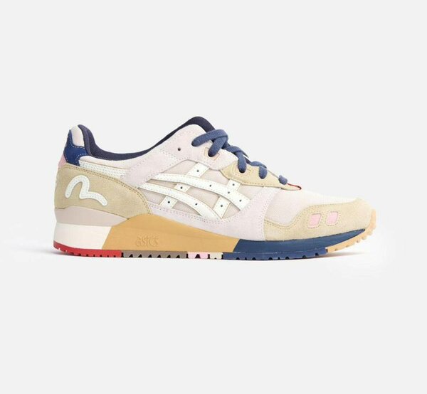 Sneakers beige rétro homme