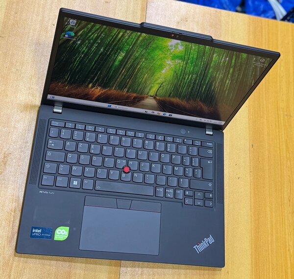 lenovo thinkpad x13 ultra 7 14
