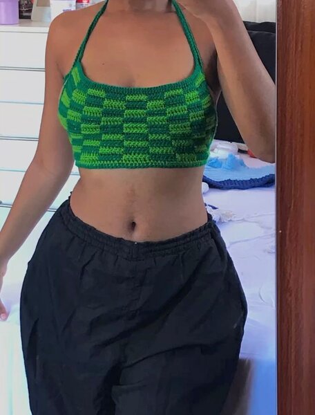 Top crochet élégant pour l'été