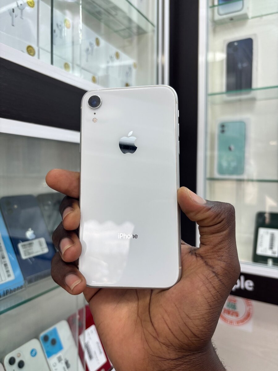 IPhone XR 64Go sans id