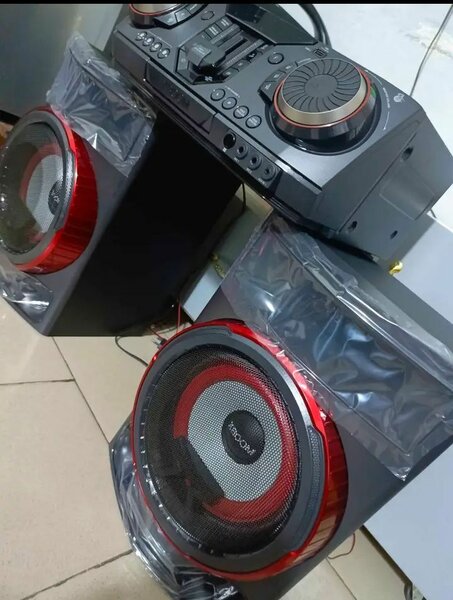 Système audio Bluetooth avec éclairage LED