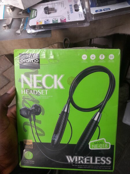 Neck headset