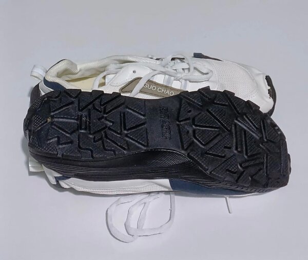 Chaussures de sport blanches