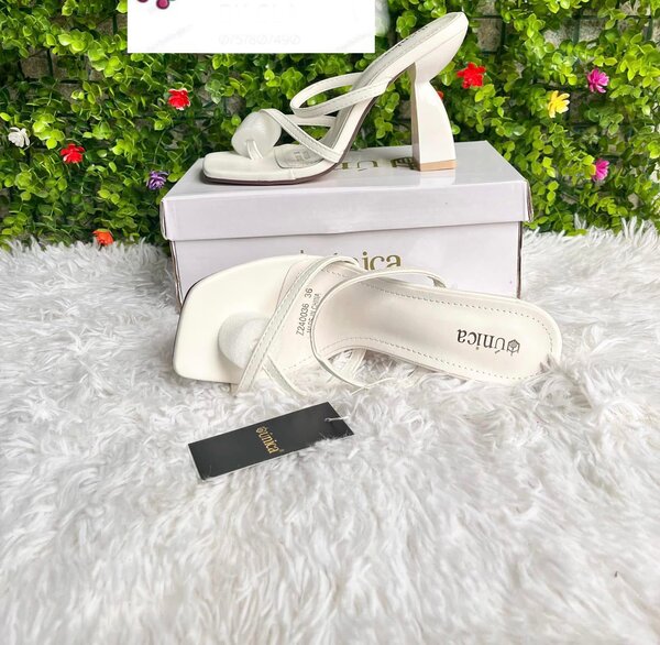 Sandales à talons élégantes