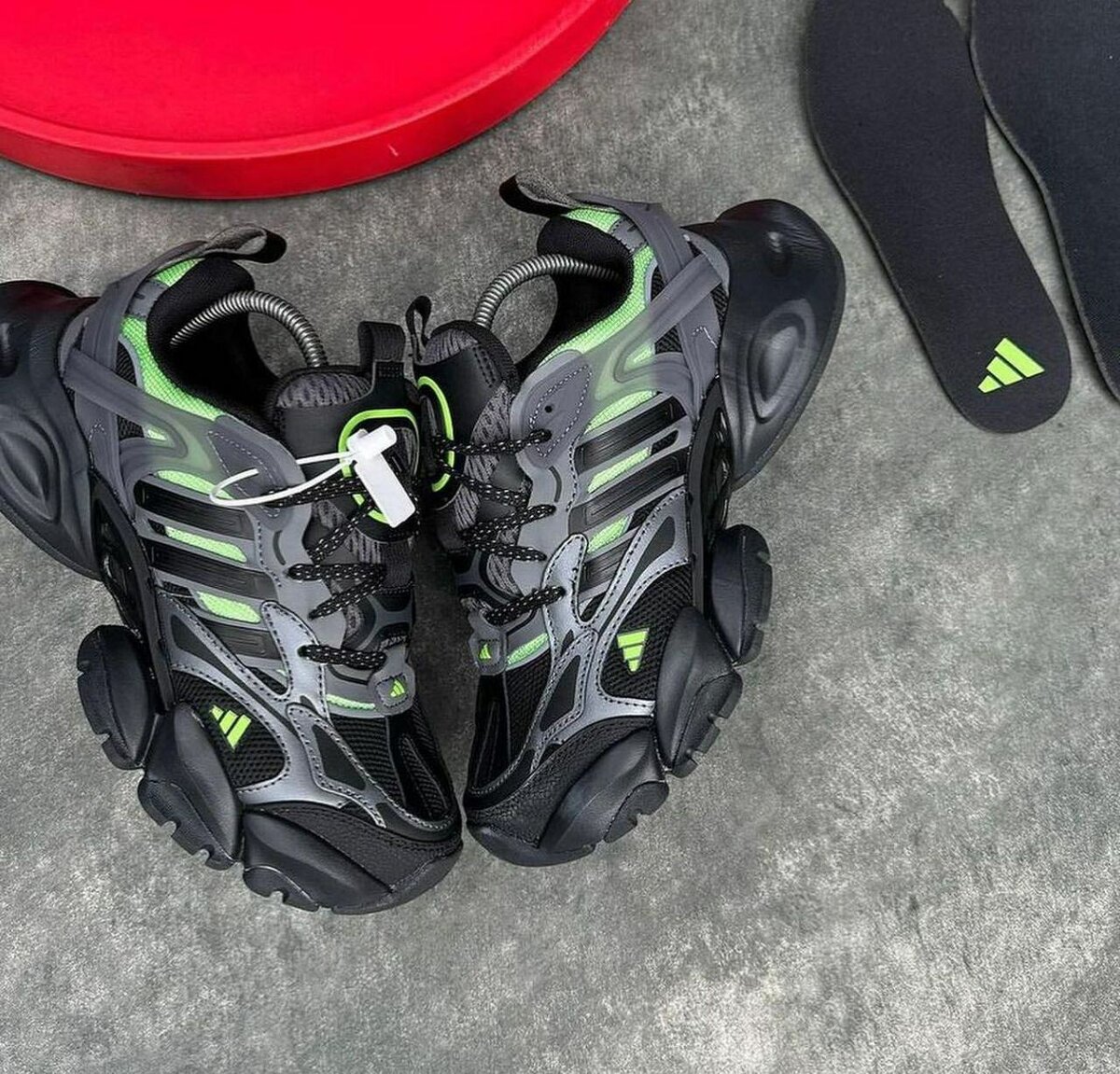 Solid Adidas sneakers