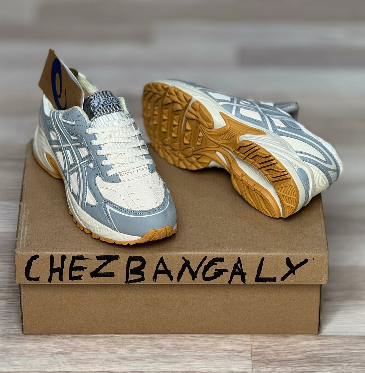 Baskets ASICS confort stylé