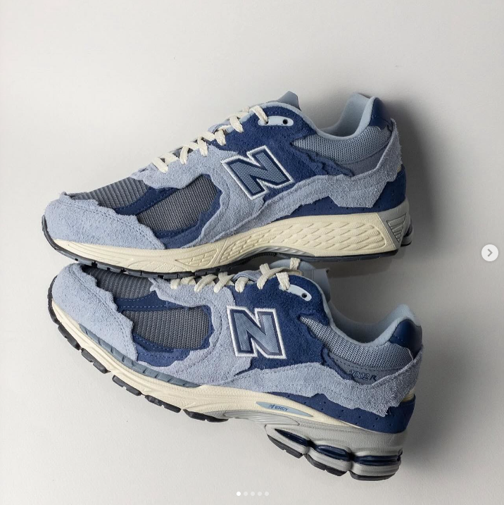 Кроссовки NB 2002R синие,текстильные