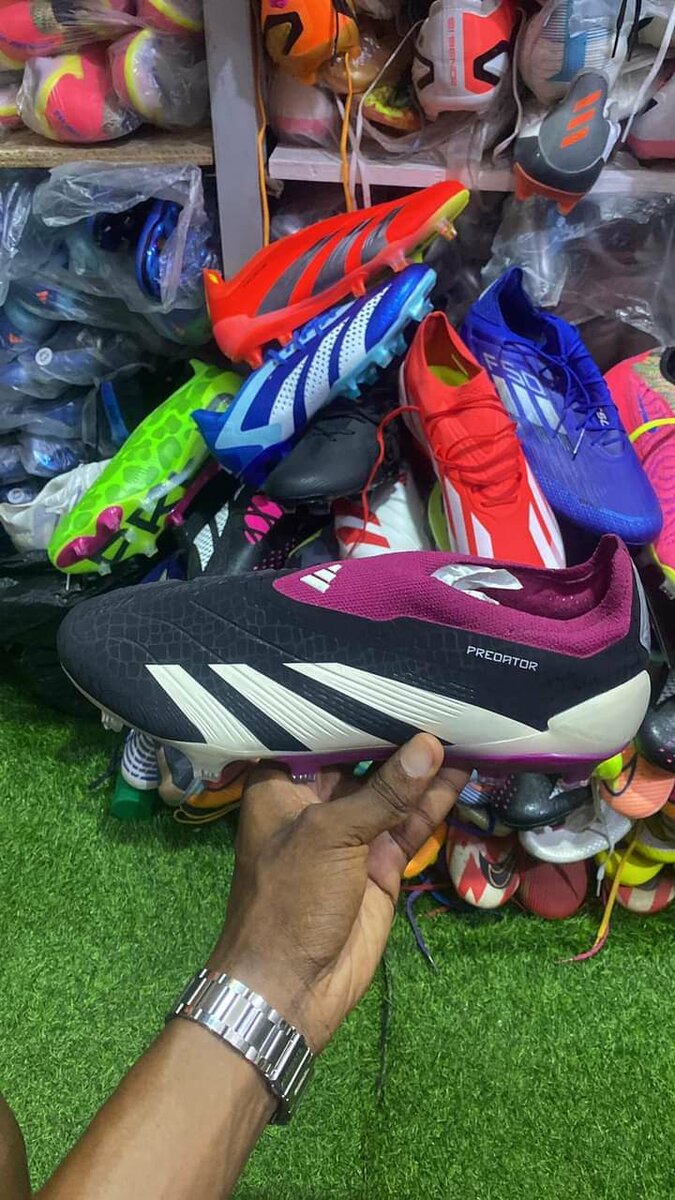Adidas predator