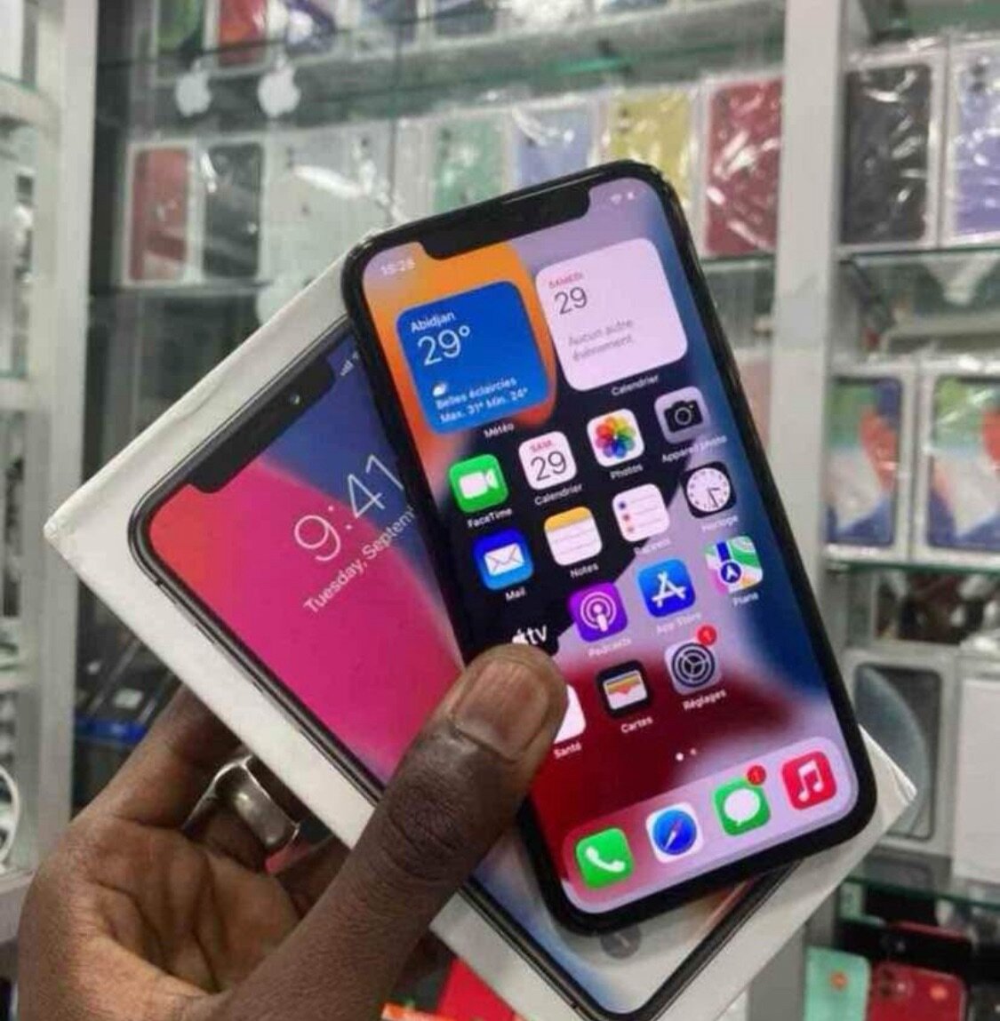 iPhone XR
