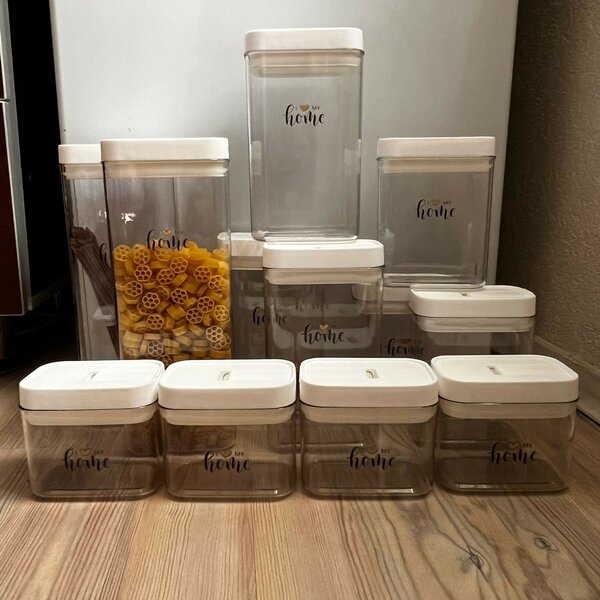 Набор из 12 контейнеров для сыпучих