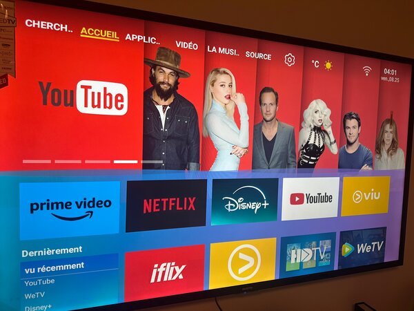 Télévision Smart 65" UHD