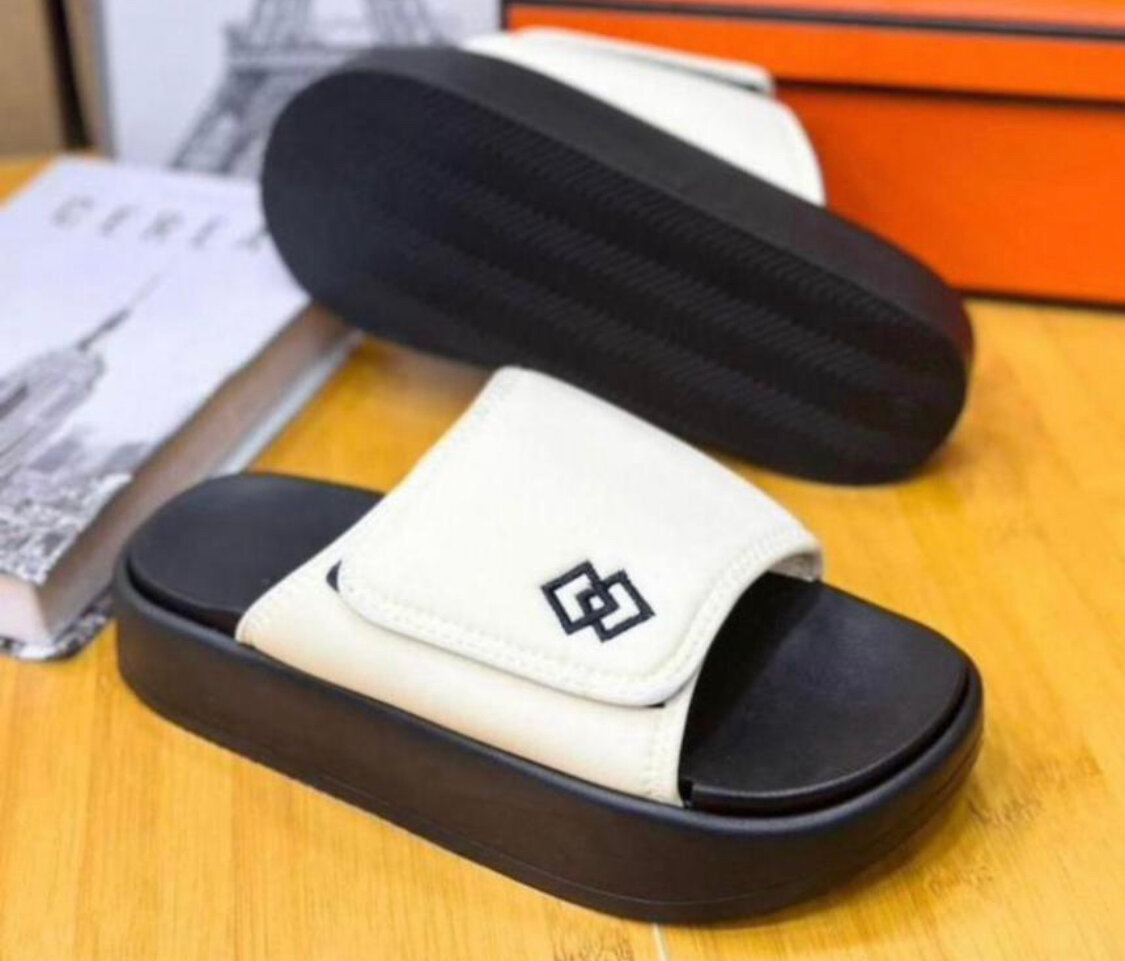 Sandales & Mules Élégantes