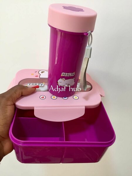 Lunch bowl with bottle