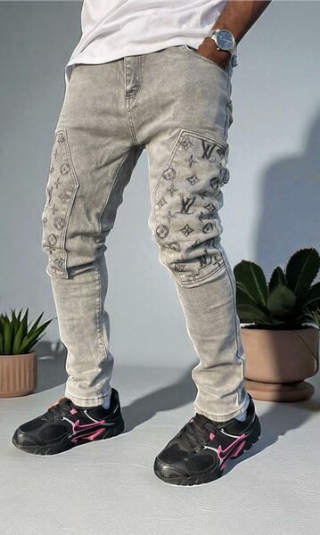 Jean gris à motif tendance