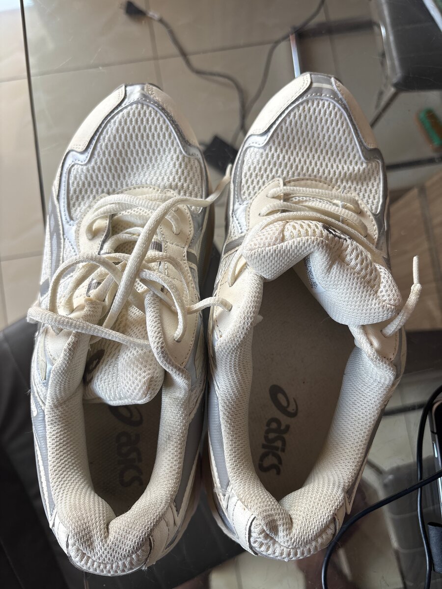 ASICS