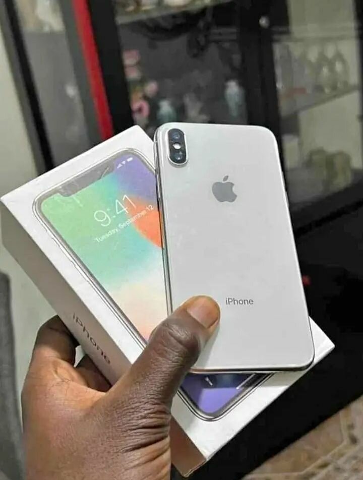 iPhone X 64GB - Argent