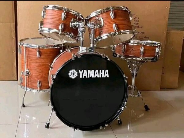 Batterie acoustique bleue