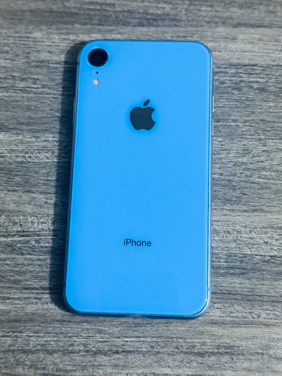 iPhone XR 64gb ( vendu avec reçu