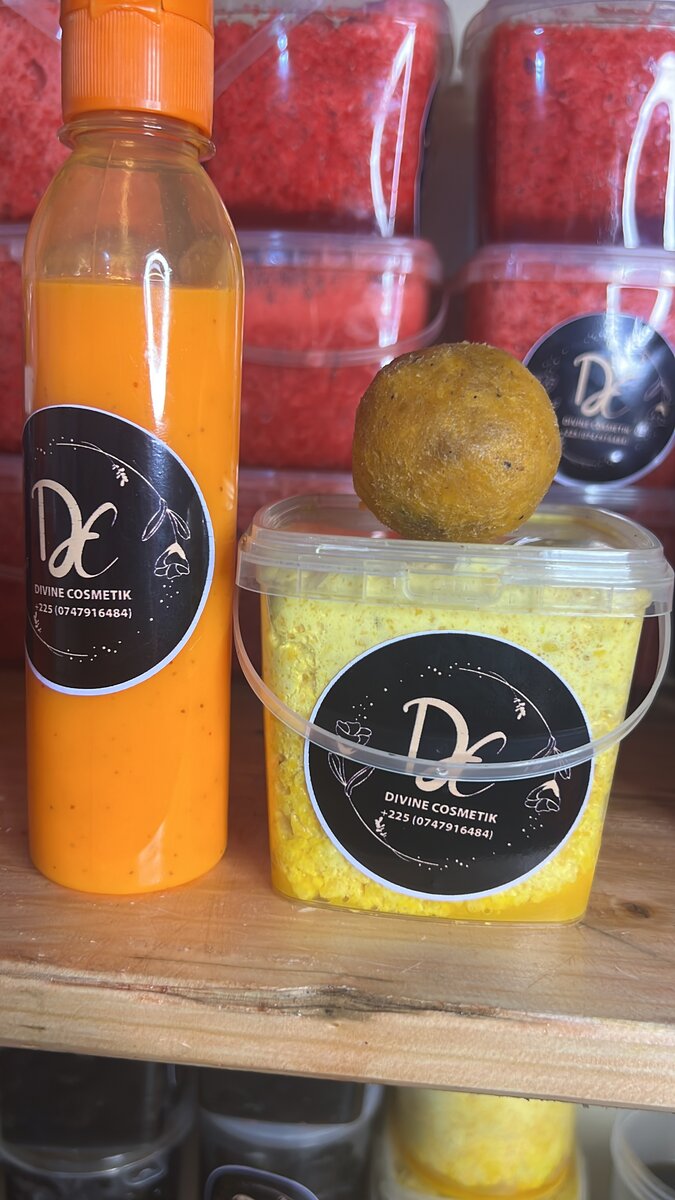 Gommage et Lotion Divine Cosmetik