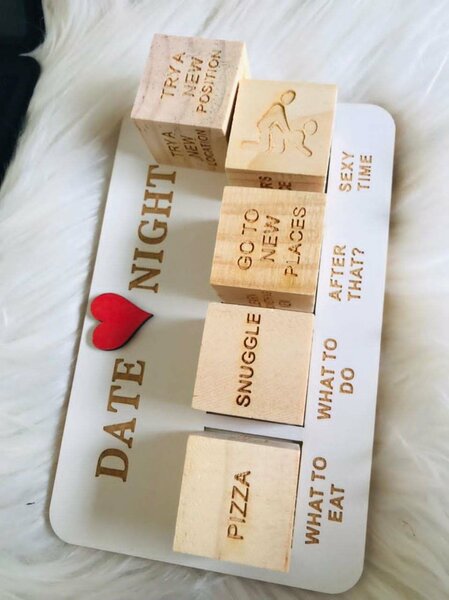 Date night dices dark edition