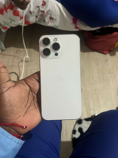 iPhone 14 pro max