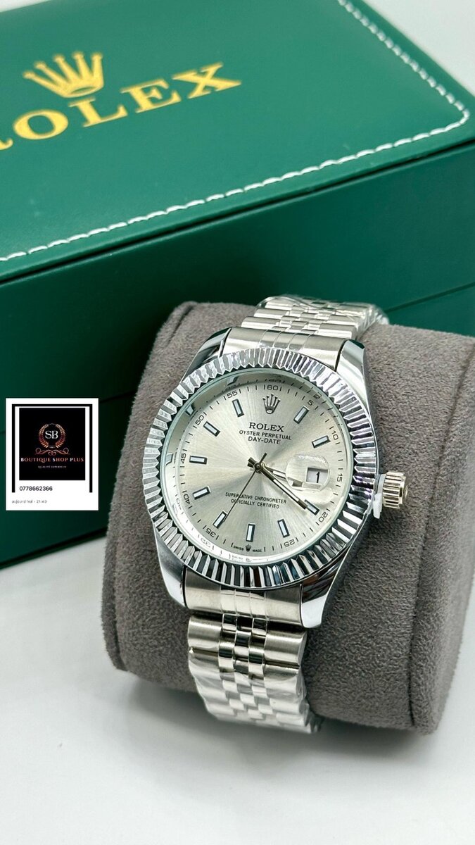 Montre rolex avec accessoires