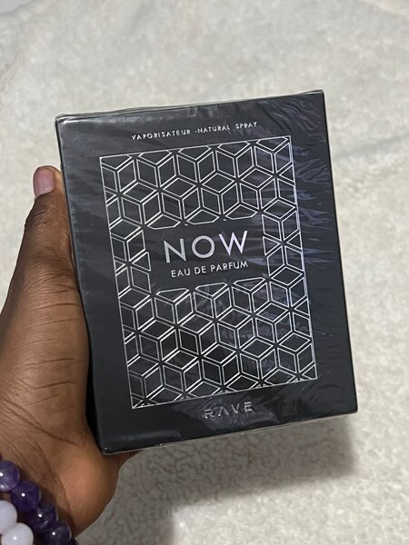 Parfum NOW par RAVE