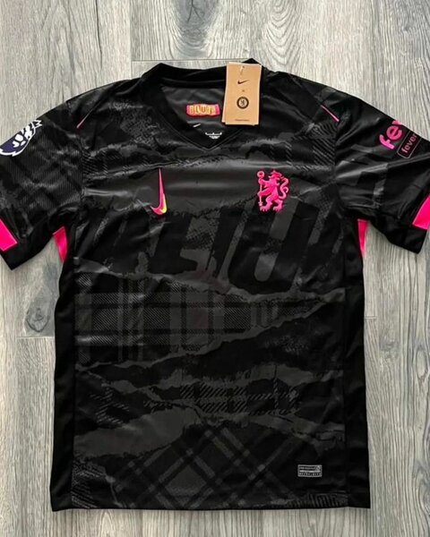 Maillot de football noir