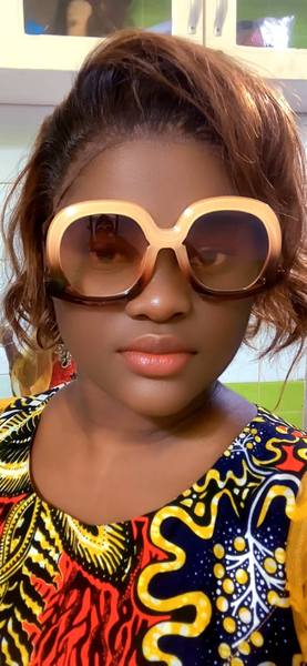 Lunettes de soleil stylées