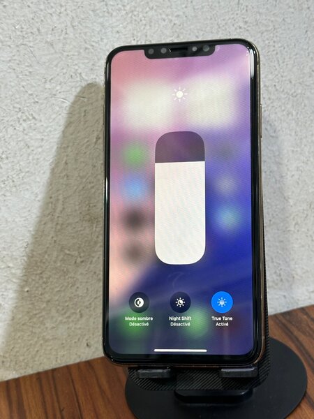 iPhone Xsmax 64gb ( vendu avec reçu