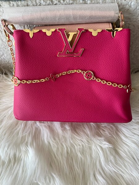 Sac à main Louis Vuitton rose