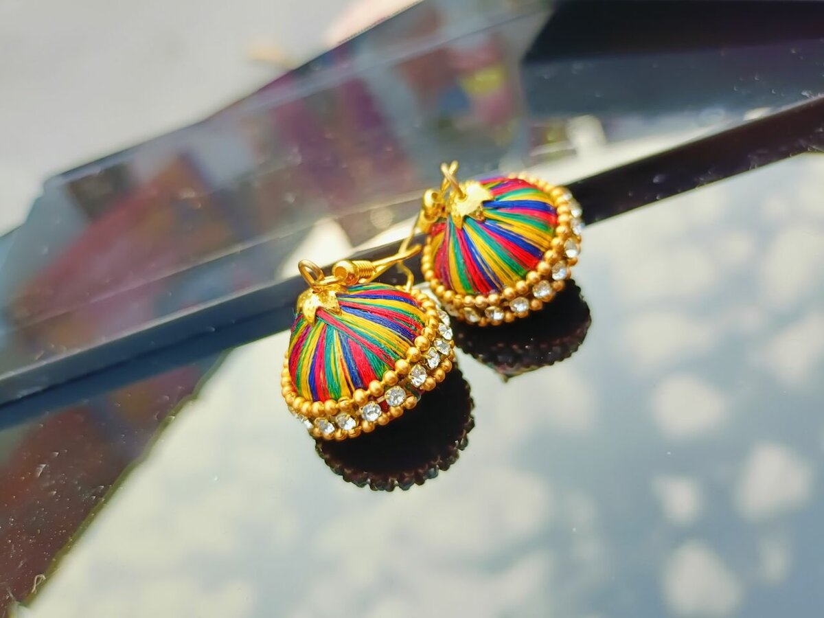 Indian jhumki