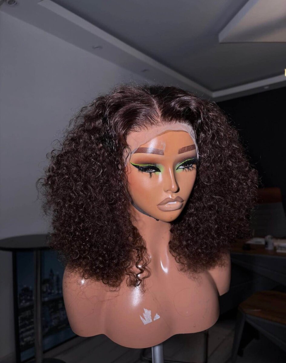 Perruque Bouclée Naturelle