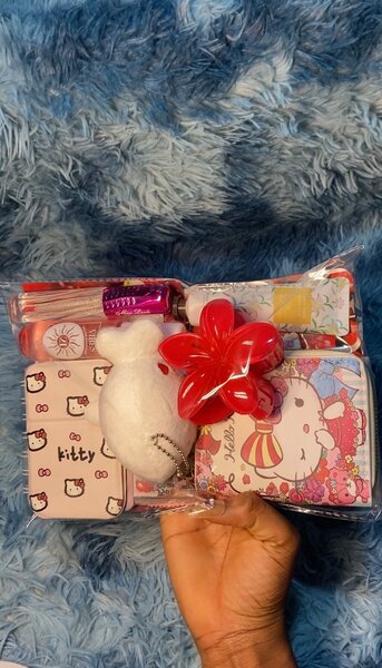 Ensemble de produits Hello Kitty