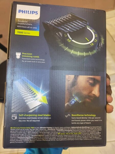 Philips Tondeuse 15-en-1 Précision