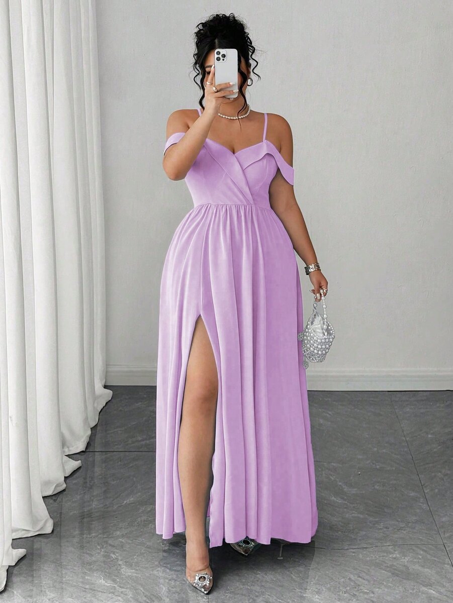 Robe élégante à bretelles