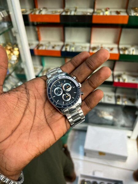 Montre Chronographe Élégante