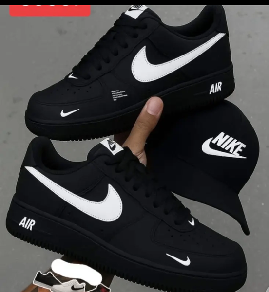 Baskets Nike Air noires