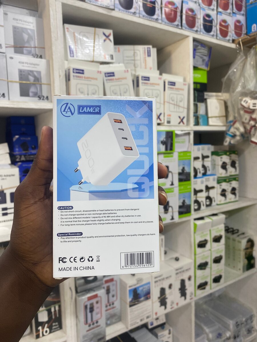 Chargeur Rapide LAMOR 20W 4 Ports