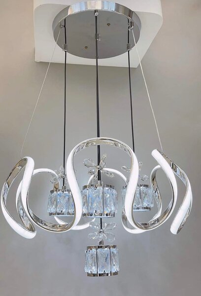 CHANDELIER LIGHT