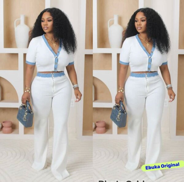 Ensemble de vêtements pour femmes beaux et élégants (haut et bas)