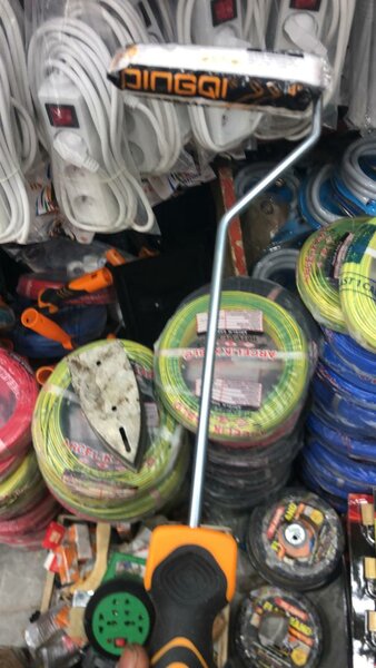 Pelle ergonomique robuste