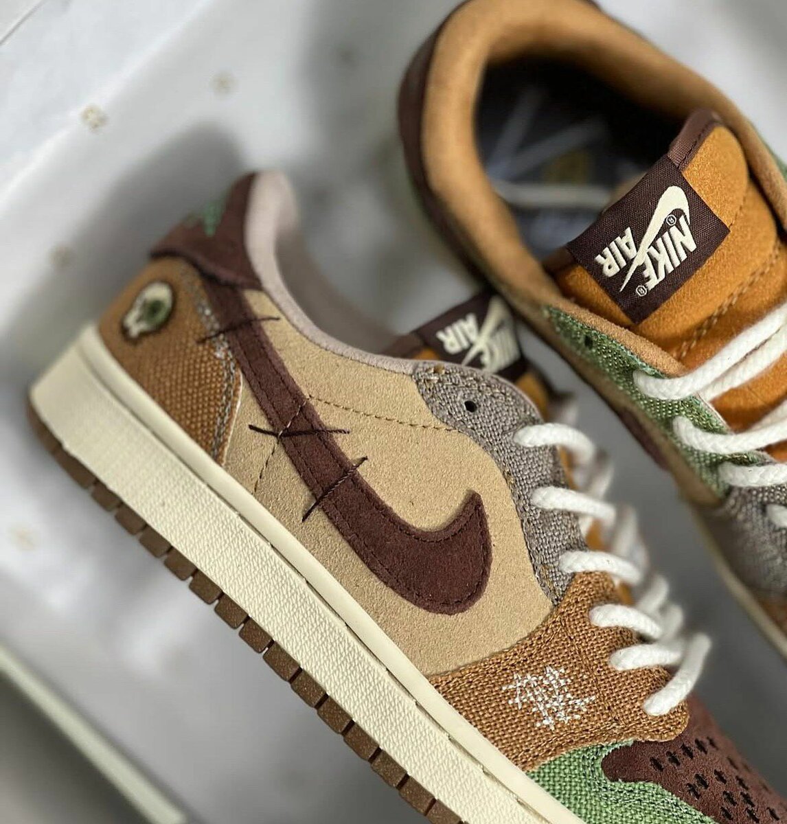 Nike Air Jordan 1 Low 'Brown & Green'