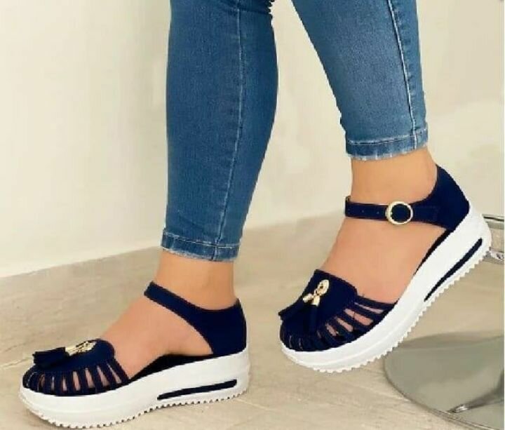 Sandales plates pour femme